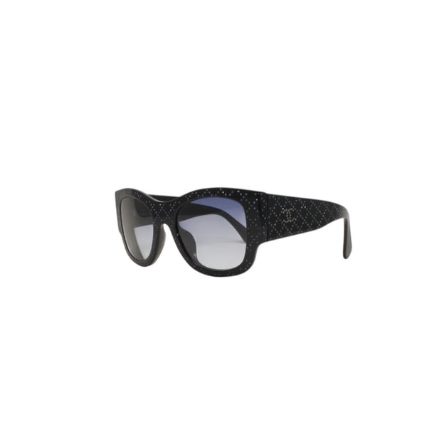 新品同様 CHANEL シャネル サングラス アイウェア 5421-B-A c.1426/4L サイズ53□21 135 ココマーク ラインストーン ネイビー 中古 4a001076