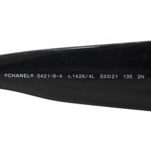 画像をギャラリービューアに読み込む, 新品同様 CHANEL シャネル サングラス アイウェア 5421-B-A c.1426/4L サイズ53□21 135 ココマーク ラインストーン ネイビー 中古 4a001076