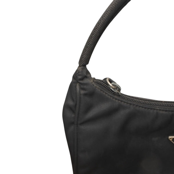 PRADA プラダ ホーボー ワンショルダーバッグ MV515 トライアングルロゴ 三角ロゴプレート ナイロンブラック 美品 中古 4a000860