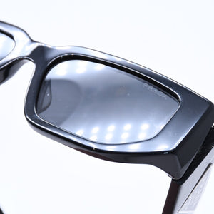 極美品 PRADA プラダ サングラス アイウェア トライアングルロゴ ブラック シルバー SPR09Z-F サイズ55◻︎17 中古 4a010037