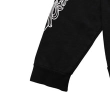 画像をギャラリービューアに読み込む, CHROME HEARTS クロムハーツ ホースシュー&amp;フローラルクロスプルオーバーパーカー ホースシューロゴ フローラルクロスロゴ スクロールラベルロゴ XXLサイズ パーカー SW 美品 中古 4a003221