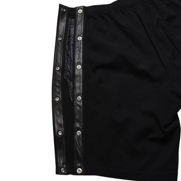 新品同様 CHROME HEARTS クロムハーツ クロスボタン メッシュ トラック ショーツ メンズ L クロスボール 中古 4a003343