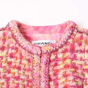 Very Good Condition CHANEL 20A Houndstooth Fancy No Collar Tweed Jacket P64621 Coco Mark Tie Dye Style Silk Bead Trimming Used 4b012755