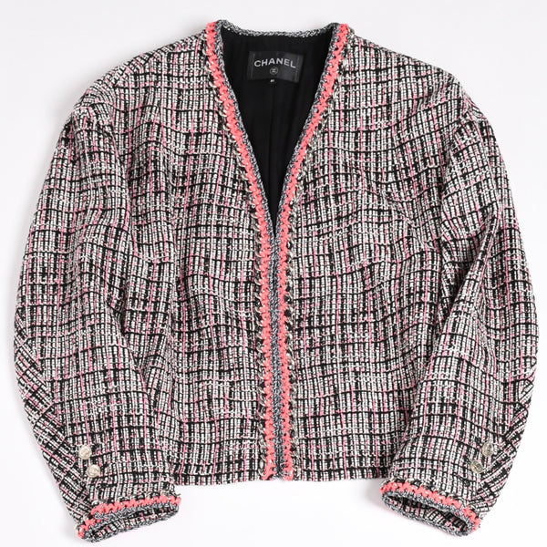 極美品 CHANEL シャネル ファンシーツイード ノーカラージャケット P70540 ココマーク ウェビングトリム ホワイト ブラック ピンク メンズ 中古 4b012741
