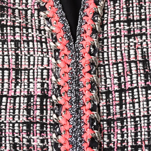 極美品 CHANEL シャネル ファンシーツイード ノーカラージャケット P70540 ココマーク ウェビングトリム ホワイト ブラック ピンク メンズ 中古 4b012741