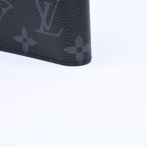 新品未使用品 LOUIS VUITTON ルイヴィトン モノグラムエクリプス クーヴェルテュール パスポールMM M64501 パスポートケース ブラック 中古 4a006609