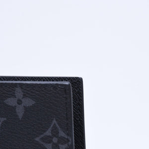新品未使用品 LOUIS VUITTON ルイヴィトン モノグラムエクリプス クーヴェルテュール パスポールMM M64501 パスポートケース ブラック 中古 4a006609