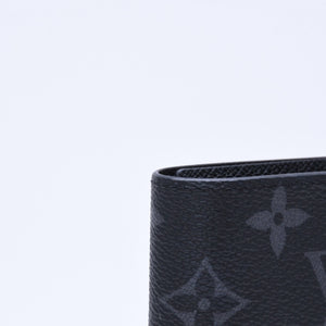 新品未使用品 LOUIS VUITTON ルイヴィトン モノグラムエクリプス クーヴェルテュール パスポールMM M64501 パスポートケース ブラック 中古 4a006609
