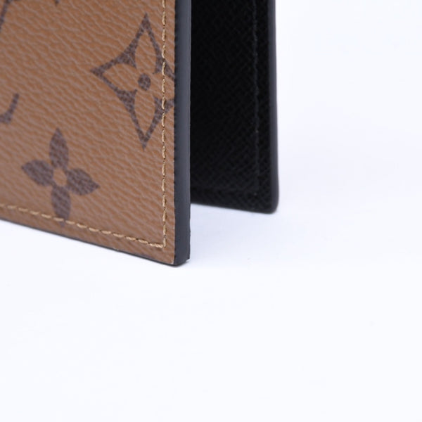 新品未使用品 LOUIS VUITTON ルイヴィトン モノグラムリバース クーヴェルテュールパスポール M26571 ブラウン 中古 4a006623
