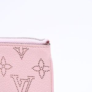 極美品 LOUIS VUITTON ルイヴィトン ポシェット クレ コインケース 小銭入れ M69508 モノグラム マヒナ サーモンピンク 中古 4a006603