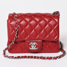 Load image into Gallery viewer, 極美品 CHANEL シャネル ミニマトラッセ16 Sフラップ Sチェーンショルダーバッグ A35200 16番台 ココマーク キャビアスキン SV金具 中古 4a002002