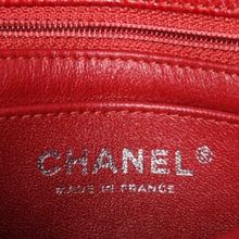 Load image into Gallery viewer, 極美品 CHANEL シャネル ミニマトラッセ16 Sフラップ Sチェーンショルダーバッグ A35200 16番台 ココマーク キャビアスキン SV金具 中古 4a002002
