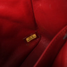 Load image into Gallery viewer, 極美品 CHANEL シャネル ミニマトラッセ16 Sフラップ Sチェーンショルダーバッグ A35200 16番台 ココマーク キャビアスキン SV金具 中古 4a002002