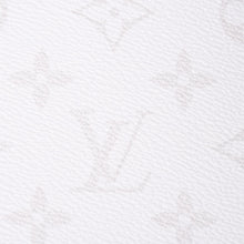 画像をギャラリービューアに読み込む, 極美品 LOUIS VUITTON ルイヴィトン コフレアクセソワール タイガラマ モノグラムキャンバス マイクロファイバー 時計収納ボックス ホワイト シルバー金具 中古 4b013607
