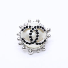 Very Good Condition CHANEL Earrings Coco Mark Rhinestone Pearl 02C Engraved Silver GP Weight Approx. 10.78g Used 4c063599