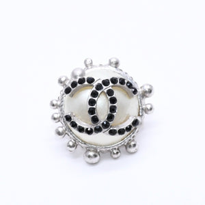 Very Good Condition CHANEL Earrings Coco Mark Rhinestone Pearl 02C Engraved Silver GP Weight Approx. 10.78g Used 4c063599