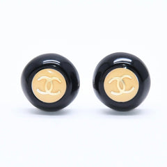 Very good condition CHANEL Coco mark earrings Weight approx. 10.27g 96P stamp Resin metal White Black Bicolor Binaural Used 4c070649