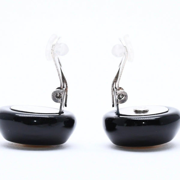 Very good condition CHANEL Coco mark earrings Weight approx. 10.27g 96P stamp Resin metal White Black Bicolor Binaural Used 4c070649