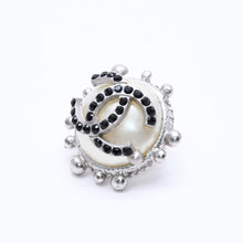 画像をギャラリービューアに読み込む, 極美品 CHANEL シャネル ピアス ココマーク ラインストーン パール 02C刻印 シルバー GP 重量約10.78g 中古 4c063599