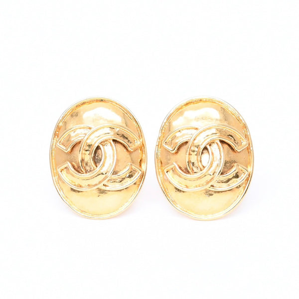 Very Good Condition CHANEL VINTAGE Vintage Coco Mark Earrings Weight Approximately 18.95g 94P Stamp GP Metal Gold Binaural Used 4c073808