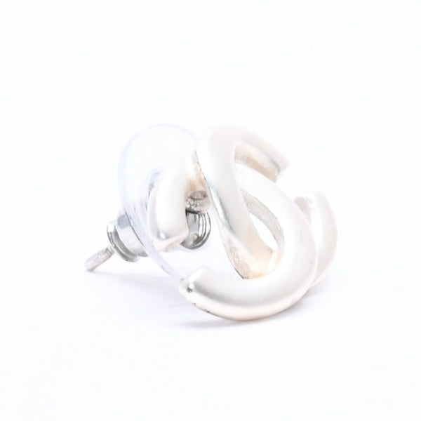 Very Good Condition CHANEL Earrings Coco Mark Silver White 01 A Stamp Made in France One Ear Weight Approx. 1.46g Used 4c061142