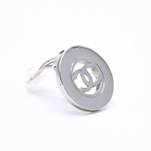 Load image into Gallery viewer, CHANEL シャネル VINTAGE ヴィンテージ ココマーク イヤリング 重量約14.24g 97A刻印 メタル シルバー 両耳用 美品 中古 4c070657