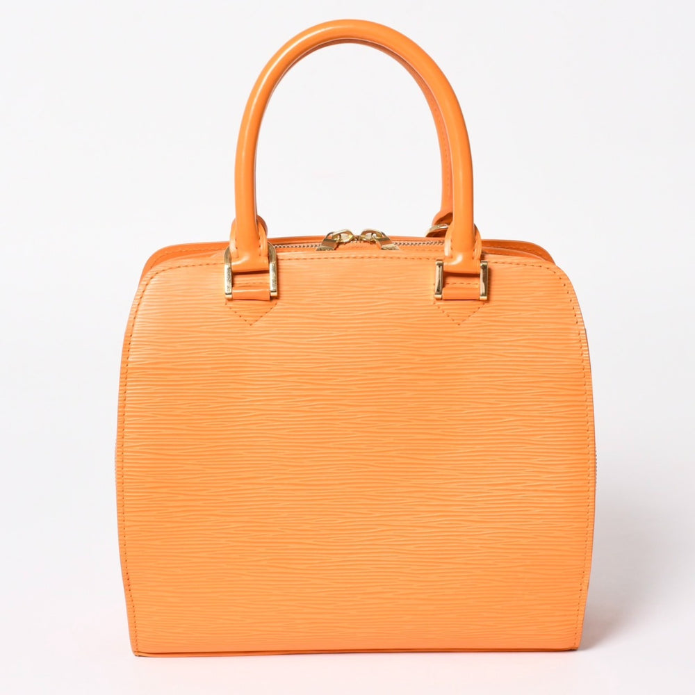 Very Good Condition LOUIS VUITTON Pont Neuf Handbag M5205H Epi Leather Mandarin Gold Hardware Used 4a004960