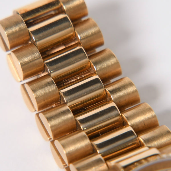 極美品 ROLEX ロレックス デイデイト36 腕時計 重量約131.61g 18038 18KYG AT シルバーピンボール文字盤 中古 4a007338