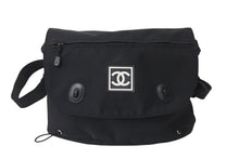 Load image into Gallery viewer, 極美品 CHANEL シャネル スポーツライン ショルダーバッグ 8番台 ココマーク パッチ ナイロン ブラック シルバー金具 中古 4b001022