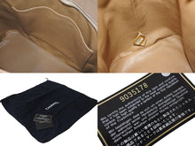 Load image into Gallery viewer, CHANEL シャネル 復刻トート 8番台 ハンドバッグ A01804 ココマーク キャビアスキン ベージュ ゴールド金具 美品 中古 4c070922