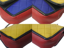 Load image into Gallery viewer, CHANEL シャネル マトラッセ チェーンショルダーバッグ ココマーク モンドリアンカラー ラムスキン 17番台 ゴールド金具 美品 中古 4b000014