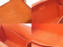 Load image into Gallery viewer, LOUIS VUITTON ルイヴィトン ハンドル ソフトトランク ショルダーバッグ M20956 トリヨンレザー オレンジ 美品 中古 4b000019