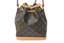 Load image into Gallery viewer, LOUIS VUITTON ルイヴィトン ミニノエ ハンドバッグ M42227 モノグラム PVC レザー ブラウン ゴールド金具 美品 中古 4b000029