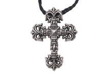 画像をギャラリービューアに読み込む, CHROME HEARTS クロムハーツ フィリグリークロス レザーブレイドネックレス 重量約101.0g 全長約100cm スターリングシルバー 美品 中古 4b000062