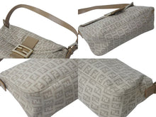 Load image into Gallery viewer, FENDI フェンディ ズッキーノ マンマバケット ハンドバッグ ワンショルダーバッグ ベージュ キャンバス 美品 中古 4b000134