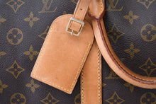 Load image into Gallery viewer, LOUIS VUITTON ルイヴィトン モノグラム キーポルバンドリエール50 ブラウン M41416 ボストンバッグ 美品 中古 4b013229