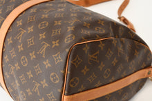 Load image into Gallery viewer, LOUIS VUITTON ルイヴィトン モノグラム キーポルバンドリエール50 ブラウン M41416 ボストンバッグ 美品 中古 4b013229