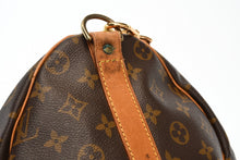 Load image into Gallery viewer, LOUIS VUITTON ルイヴィトン モノグラム キーポルバンドリエール50 ブラウン M41416 ボストンバッグ 美品 中古 4b013229