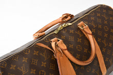 Load image into Gallery viewer, LOUIS VUITTON ルイヴィトン モノグラム キーポルバンドリエール50 ブラウン M41416 ボストンバッグ 美品 中古 4b013229