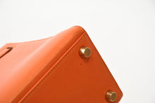 Load image into Gallery viewer, HERMES エルメス ⚪︎Y刻印 ミニケリー 外縫 2WAY ショルダーバッグ ガリバー オレンジ 美品 中古 4b013425