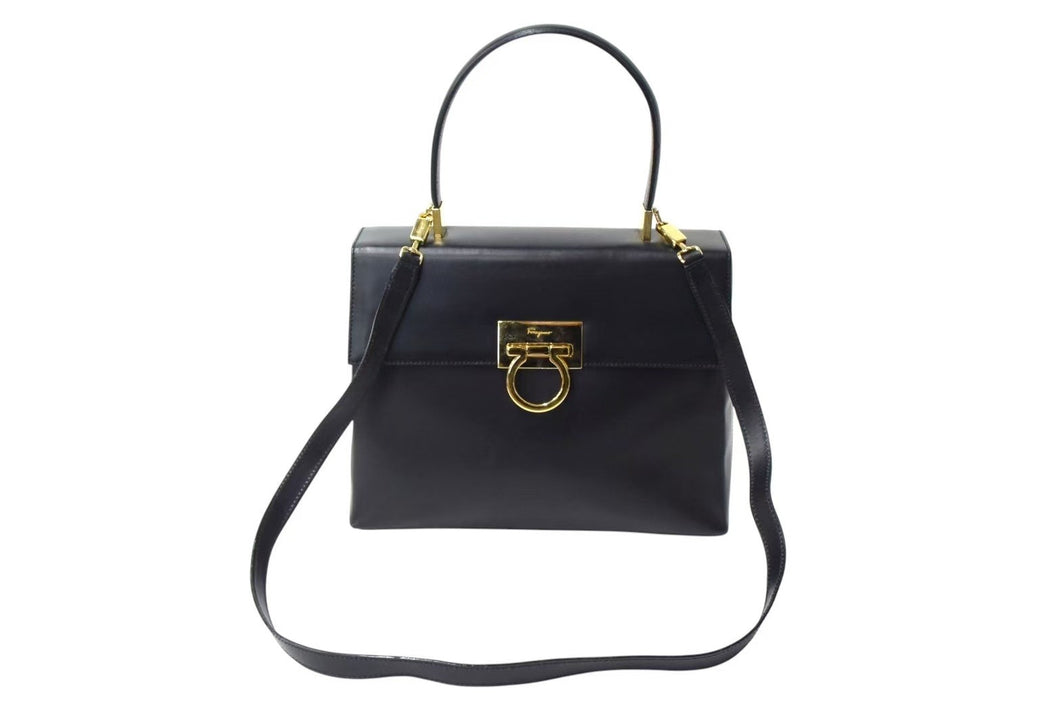 Salvatore Ferragamo サルヴァトーレフェラガモ ガンチーニ 2WAYバッグ