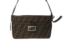 Load image into Gallery viewer, FENDI フェンディ ズッカ柄 マンマバケット ワンショルダーバッグ ブラウン キャンバス レザー シルバー金具 ロゴ 鞄 良品 中古 4b000147