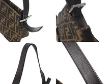 Load image into Gallery viewer, FENDI フェンディ ズッカ柄 マンマバケット ワンショルダーバッグ ブラウン キャンバス レザー シルバー金具 ロゴ 鞄 良品 中古 4b000147