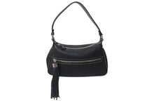 Load image into Gallery viewer, CHANEL シャネル ワンショルダーバッグ 8番台 フリンジ タッセル ココマーク ロゴ エンボス レザー ブラック シルバー金具 美品 中古 4b000149