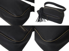 Load image into Gallery viewer, CHANEL シャネル ワンショルダーバッグ 8番台 フリンジ タッセル ココマーク ロゴ エンボス レザー ブラック シルバー金具 美品 中古 4b000149