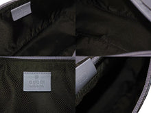 Load image into Gallery viewer, GUCCI グッチ ワンショルダーバッグ アクセサリーポーチ ロゴプレート 07198 2123 GGキャンバス レザー パープル 美品 中古 4b000151