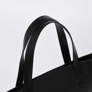 Very Good Condition LOUIS VUITTON Handbag Saint-Jacques Epi Leather Noir Black M52273 Used 4a000156