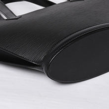 画像をギャラリービューアに読み込む, 極美品 LOUIS VUITTON ルイヴィトン ハンドバッグ サンジャック エピレザー ノワール ブラック M52273 中古 4a000156