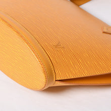 画像をギャラリービューアに読み込む, 極美品 LOUIS VUITTON ルイヴィトン サンジャックPM ハンドバッグ M52279 エピ レザー イエロー ゴールド金具 中古 4a000155