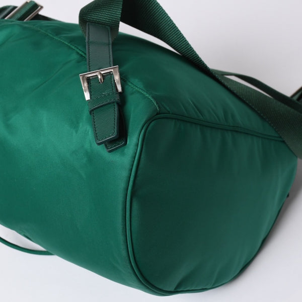 極美品 PRADA プラダ リュックサック バックパック BZ0032 グリーン ナイロン サフィアーノレザー 中古 4a000141
